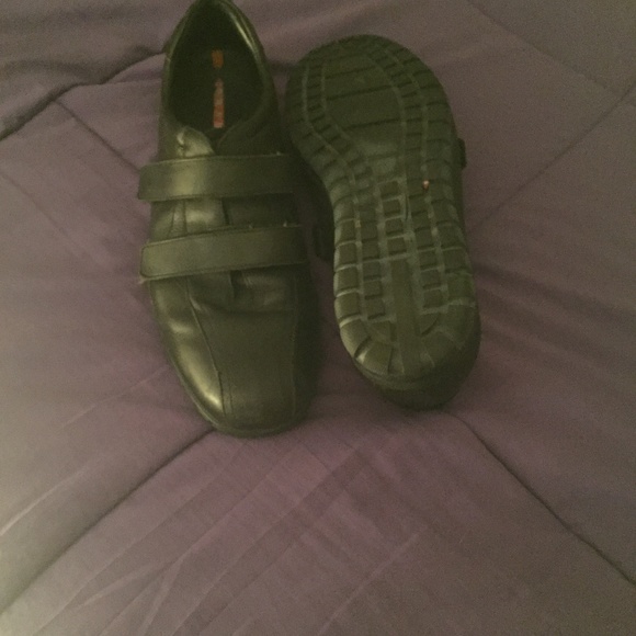 Prada Double Strap Black Leather Shoes, SZ 11(US) - Picture 3 of 5